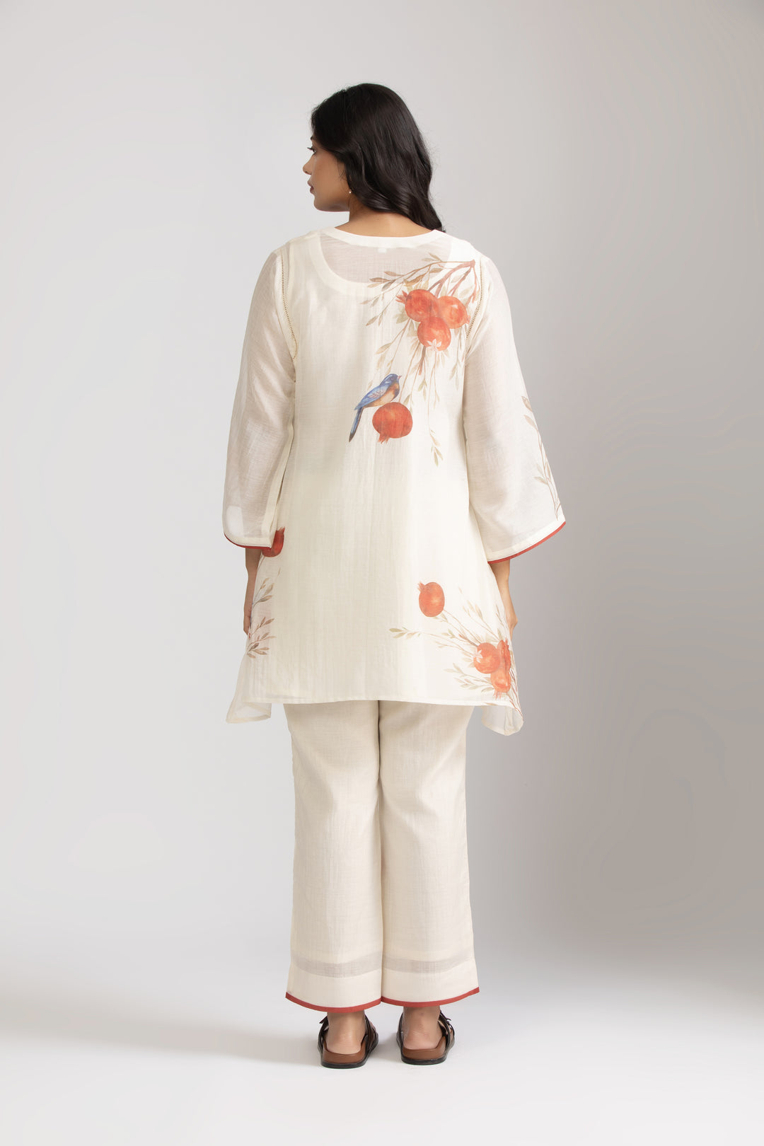 Ivory Anaar Embellished Silk chanderi Kurta Set