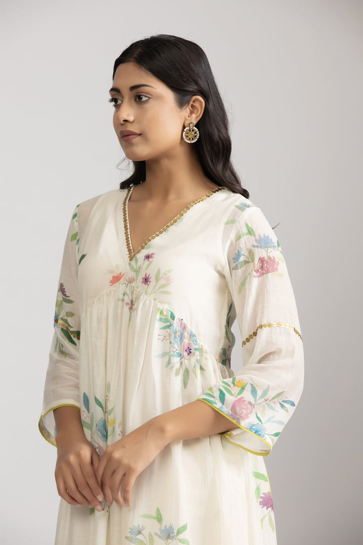 Kuvi Silk Chanderi Kurta Set