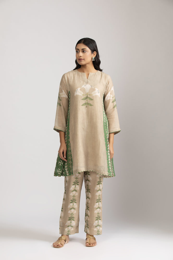 Yuri Beige Silk Chanderi Coord set