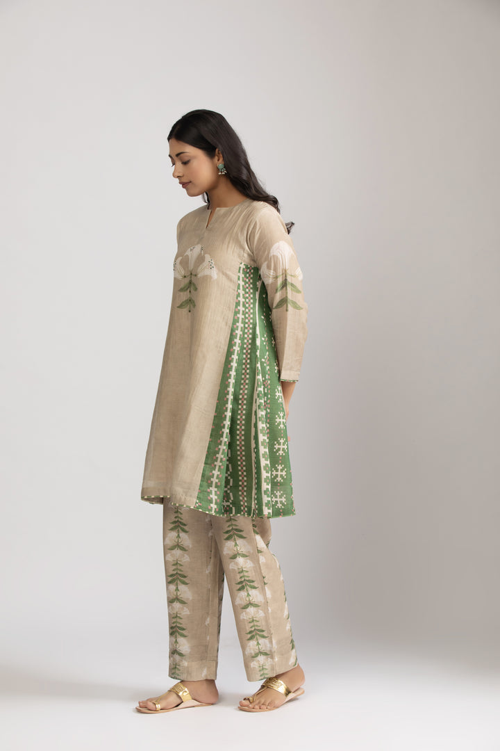 Yuri Beige Silk Chanderi Coord set