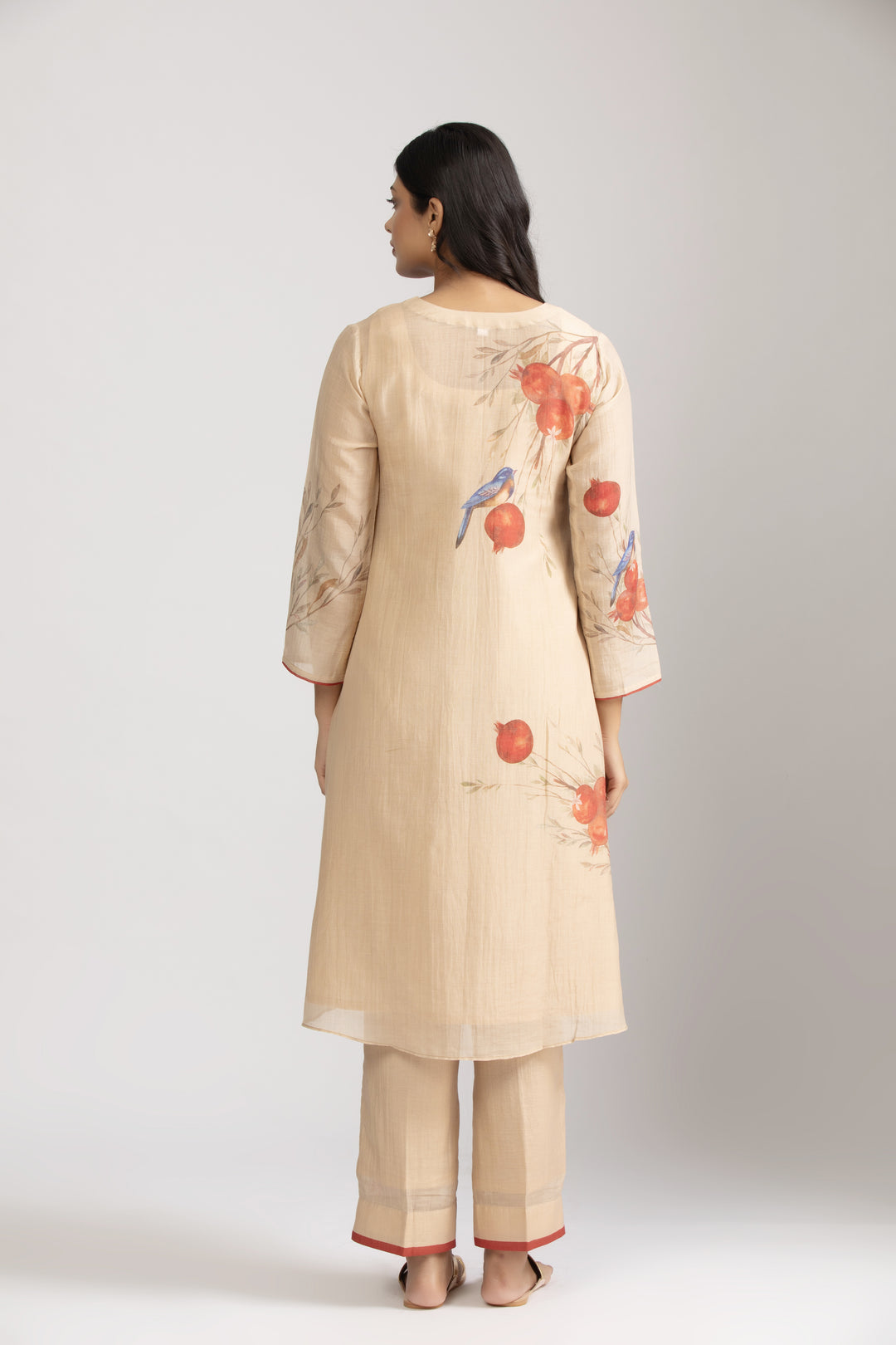Tsubaki Anaar Embellished Kurta Set