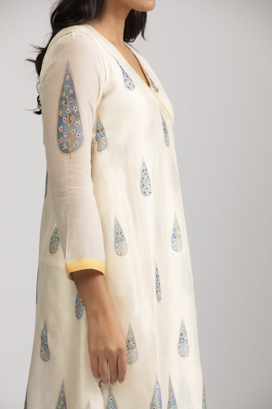 Aya Paisley Silk Chanderi Wrap Kurta Set