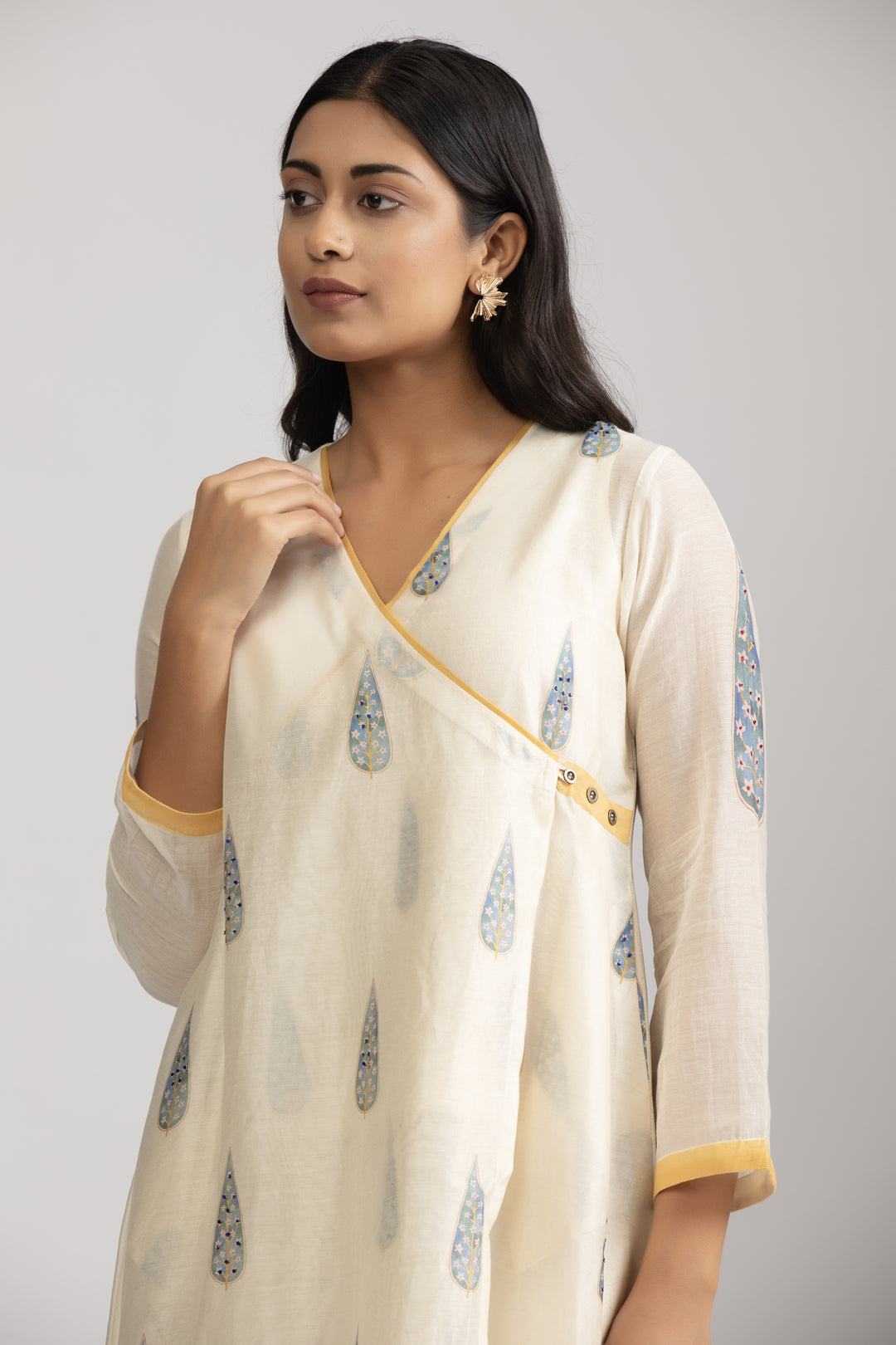 Aya Paisley Silk Chanderi Wrap Kurta Set