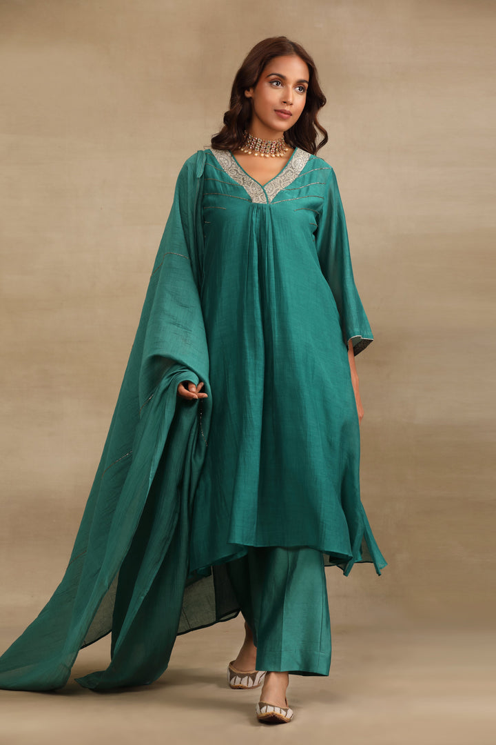 Dark Green Hand Embroidered Silk Chanderi Suit set