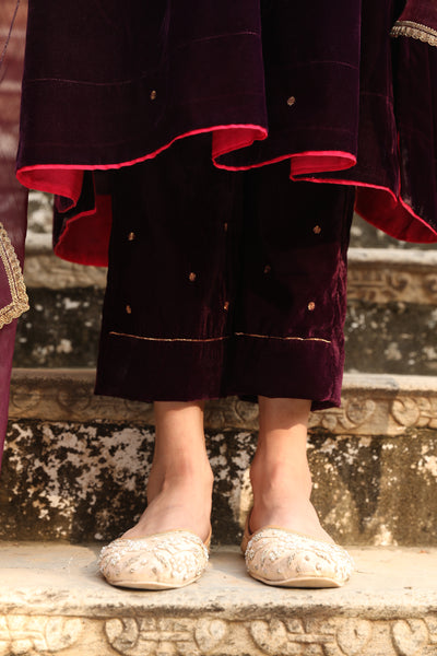 Burgundy Side Gathered Hand Embroidered Velvet Kurta Set (Set of 2)