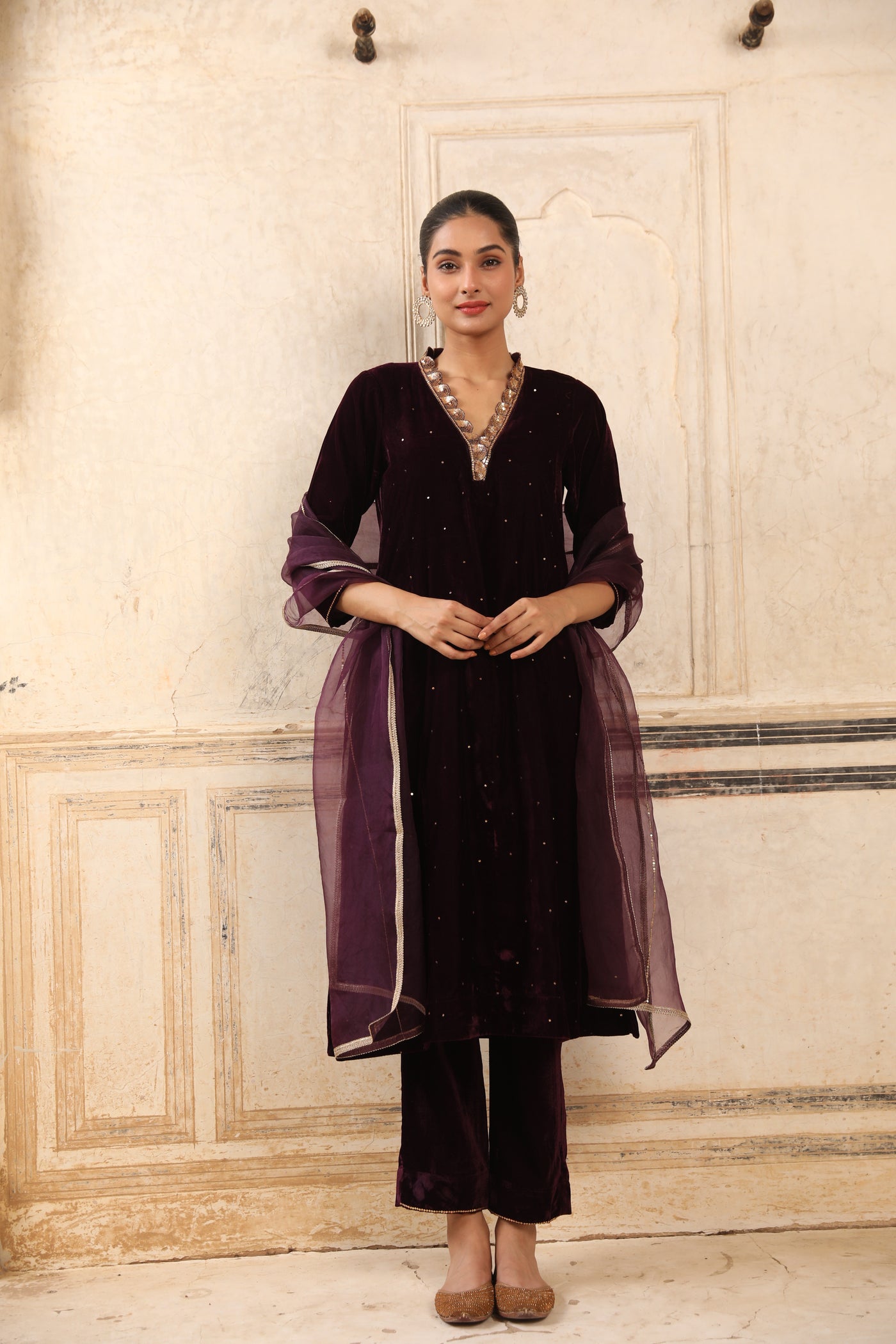 Burgundy Cut Work Sitara Kurta Set (Set of 2)