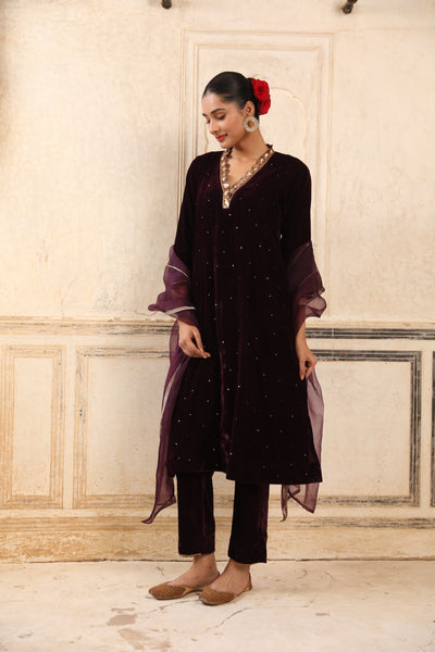 Burgundy Cut Work Sitara Kurta Set (Set of 2)