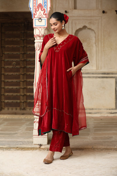 Red Velvet Kaftan sleeve Hand Embroidered Kurta Set (Set of 2)