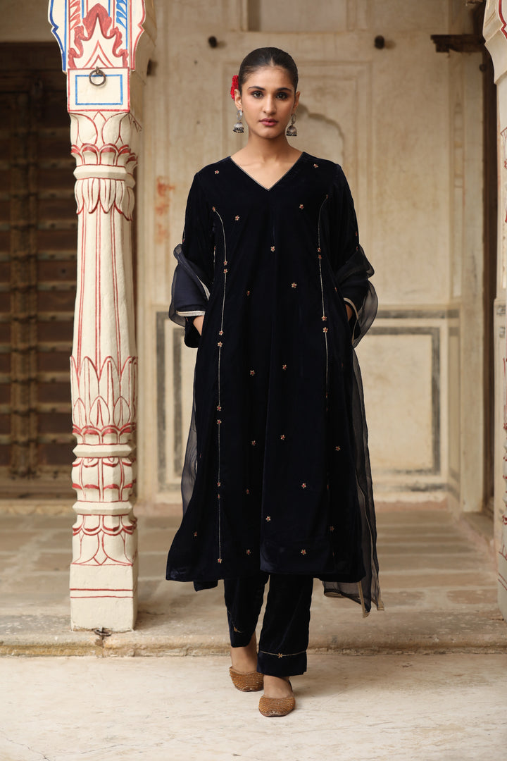 Navy Blue Kalidar Dabka work Kurta Set (Set of 2)