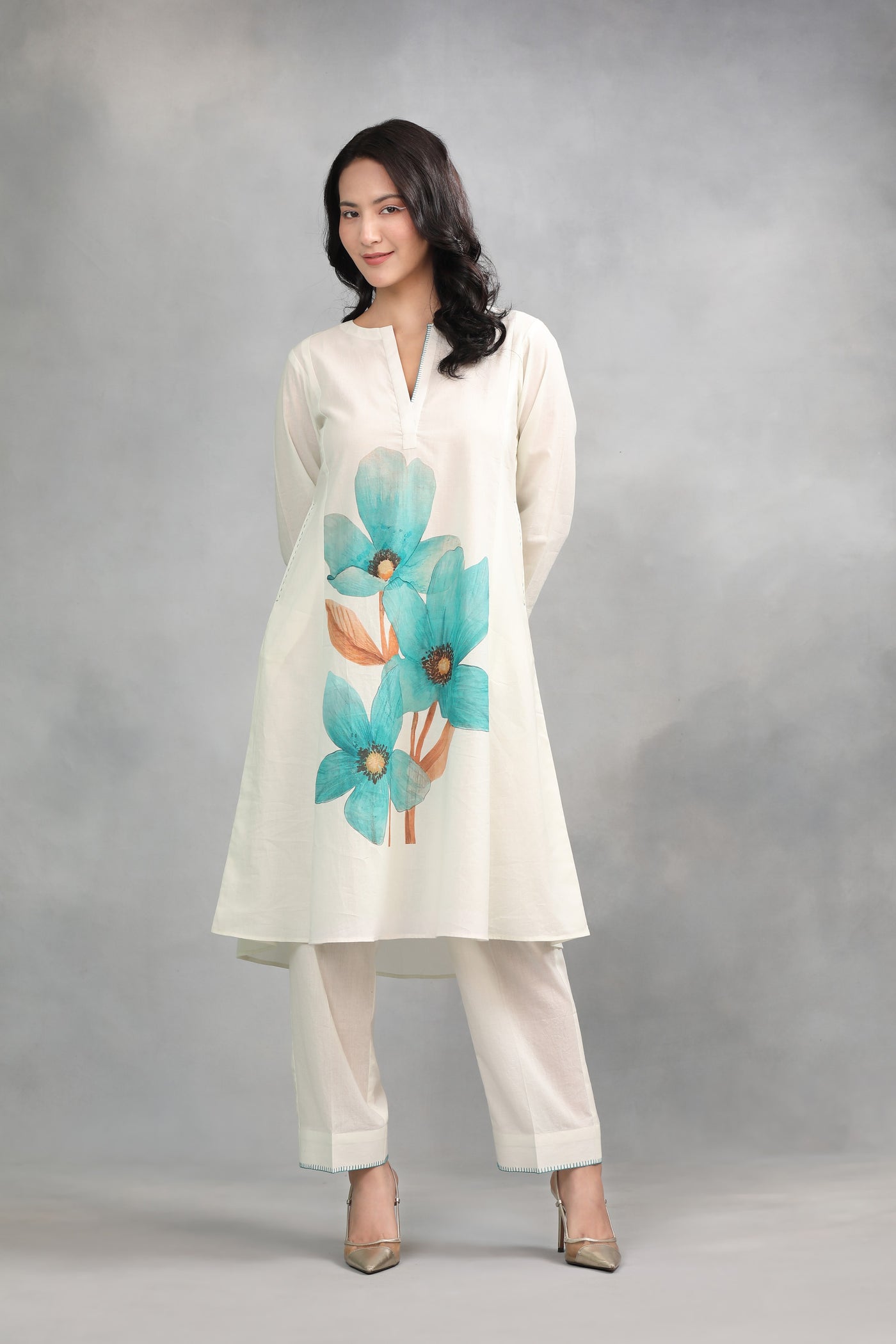 White Printed Cotton Kurta with Pants - Set of 2