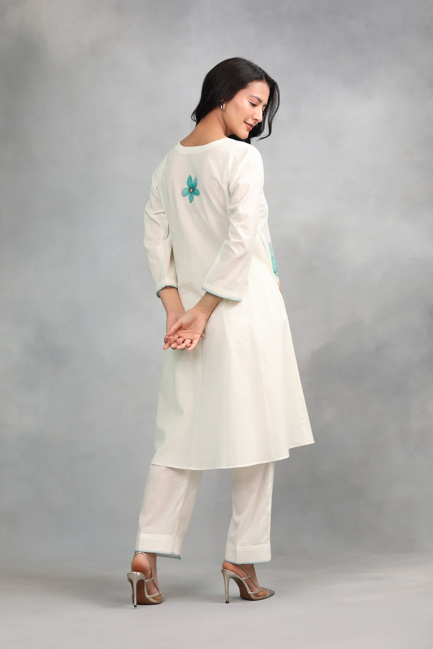 White Printed Cotton Kurta with Pants - Set of 2