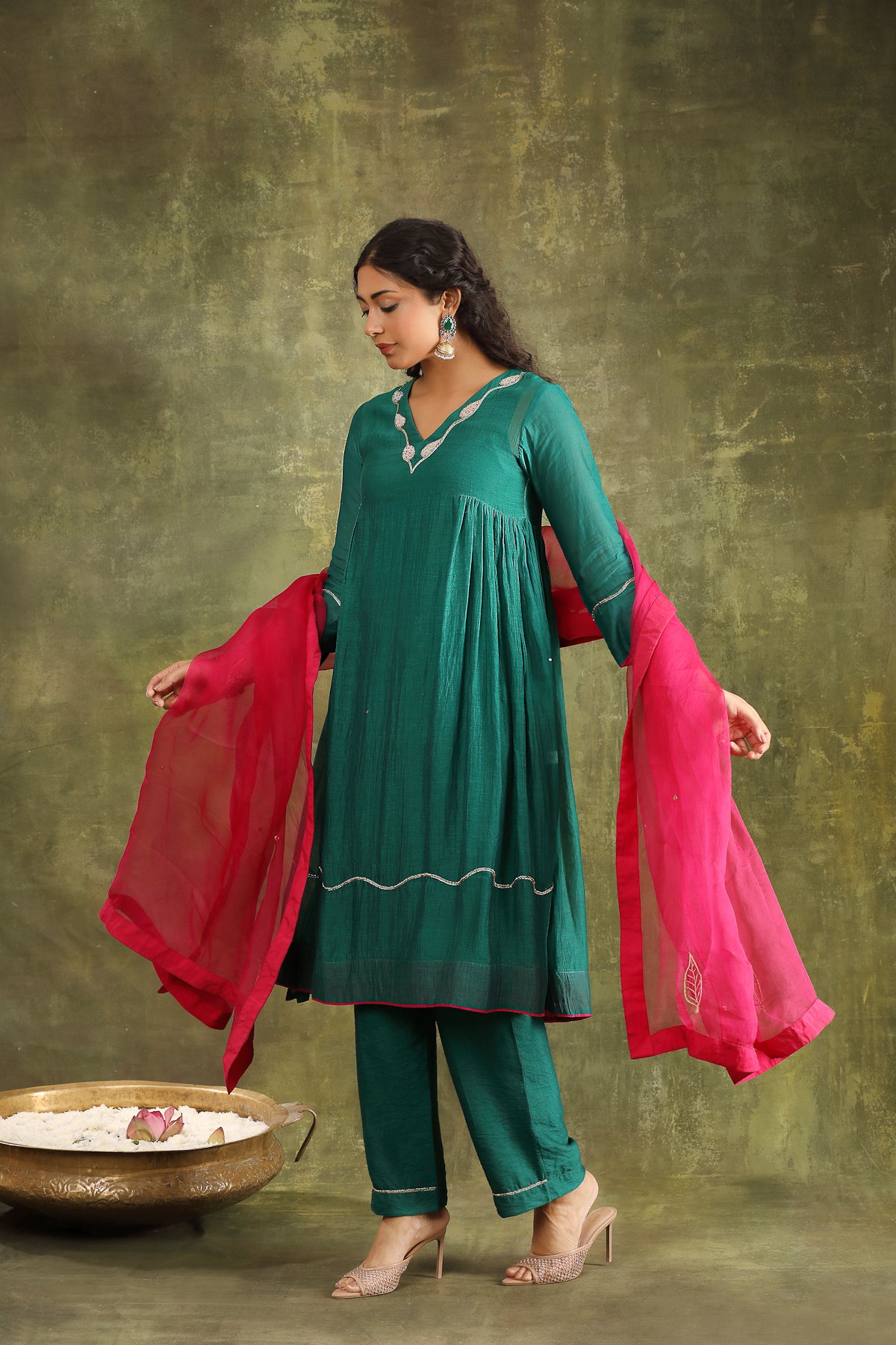 Emerald Green Hand Embroidered Silk Chanderi Suit Set