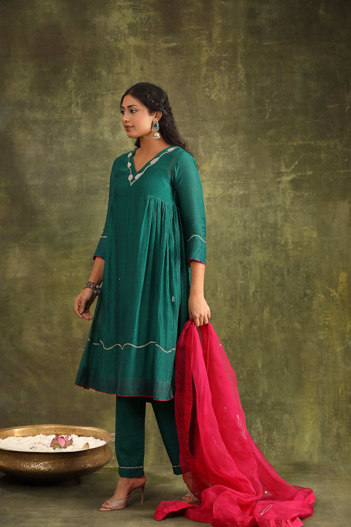 Emerald Green Hand Embroidered Silk Chanderi Suit Set