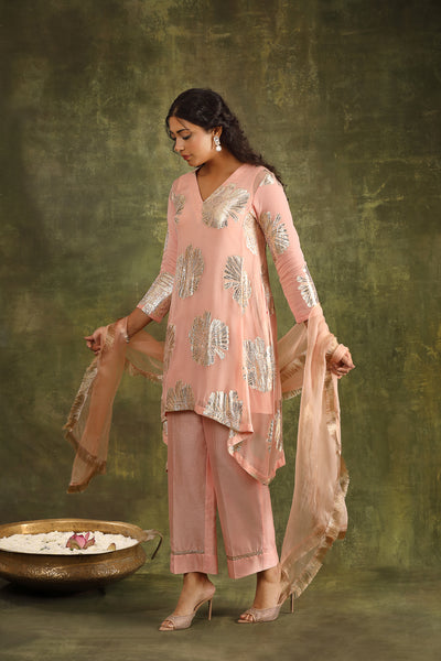 Peach Hand Embroidered Jacquard Kurta with Silk Chanderi Pants