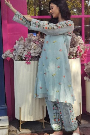 PEONY ICE BLUE V-NECK PRINTED COORD SET