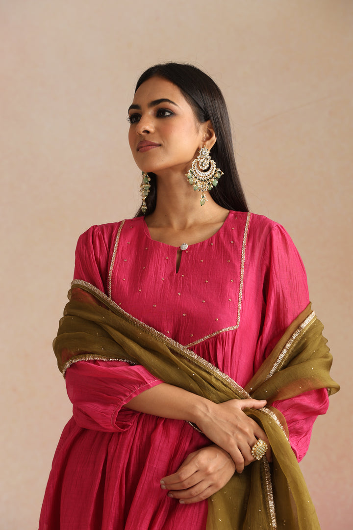 Gulaabi Ishq Kurta Set