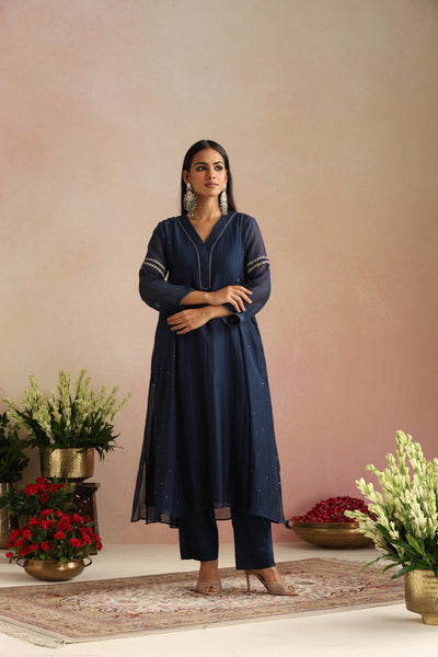 Qaya Ishq Kurta Set - Set of 2