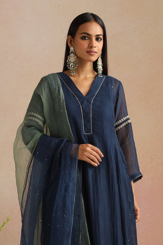 Qaya Ishq Kurta Set