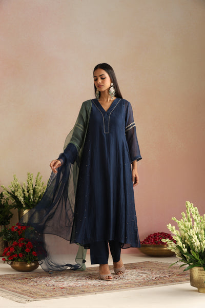 Qaya Ishq Kurta Set - Set of 2