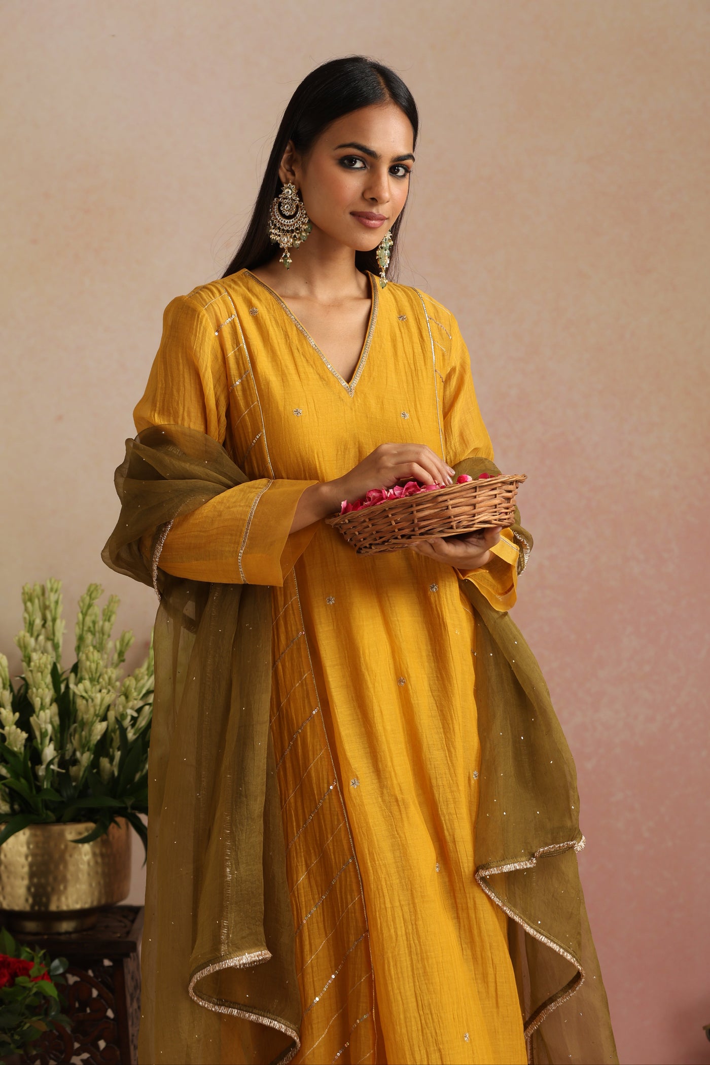 Basant Ishq Kurta Set