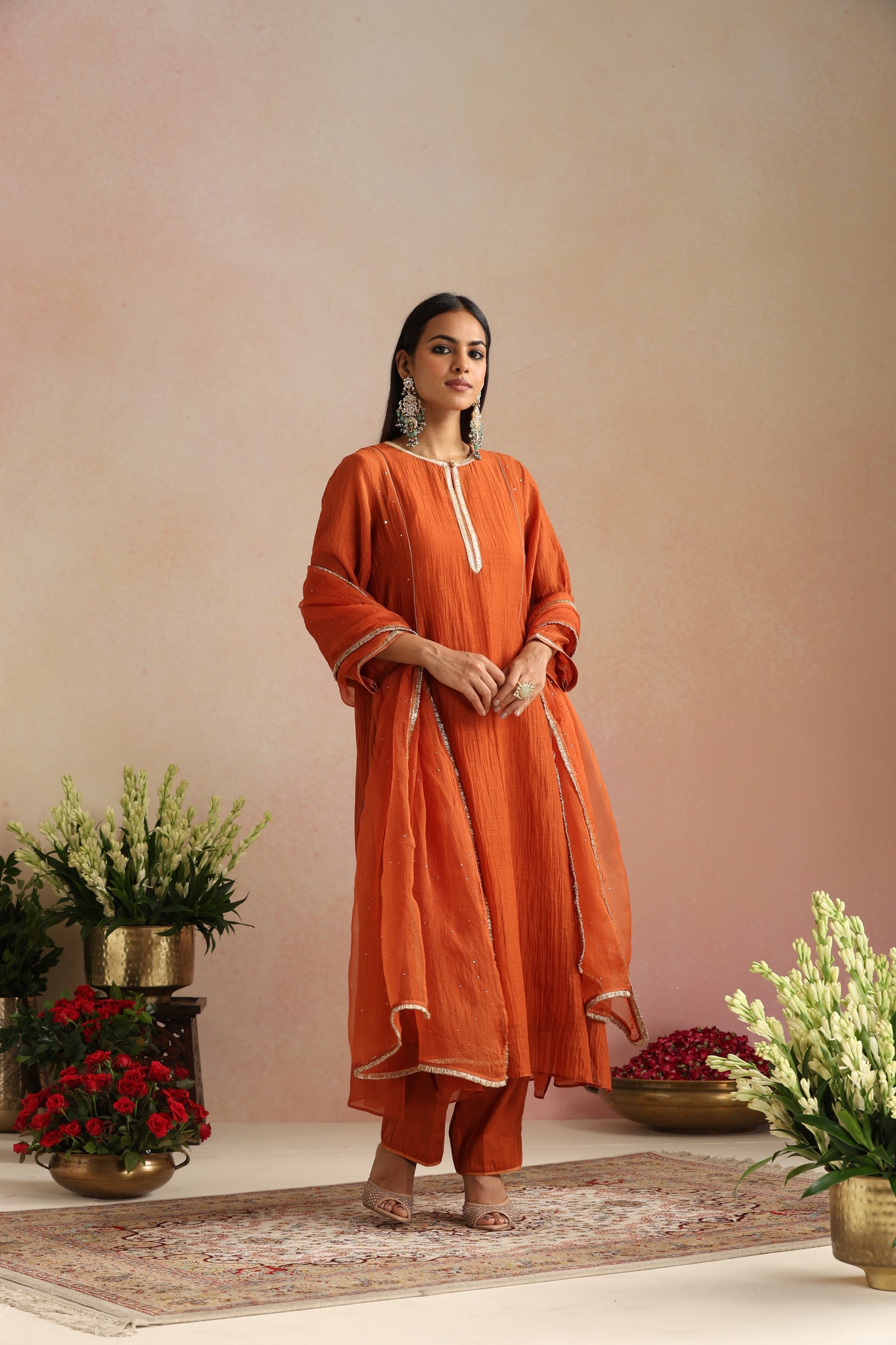 Janaki Ishq Mukaish Organza Odhani