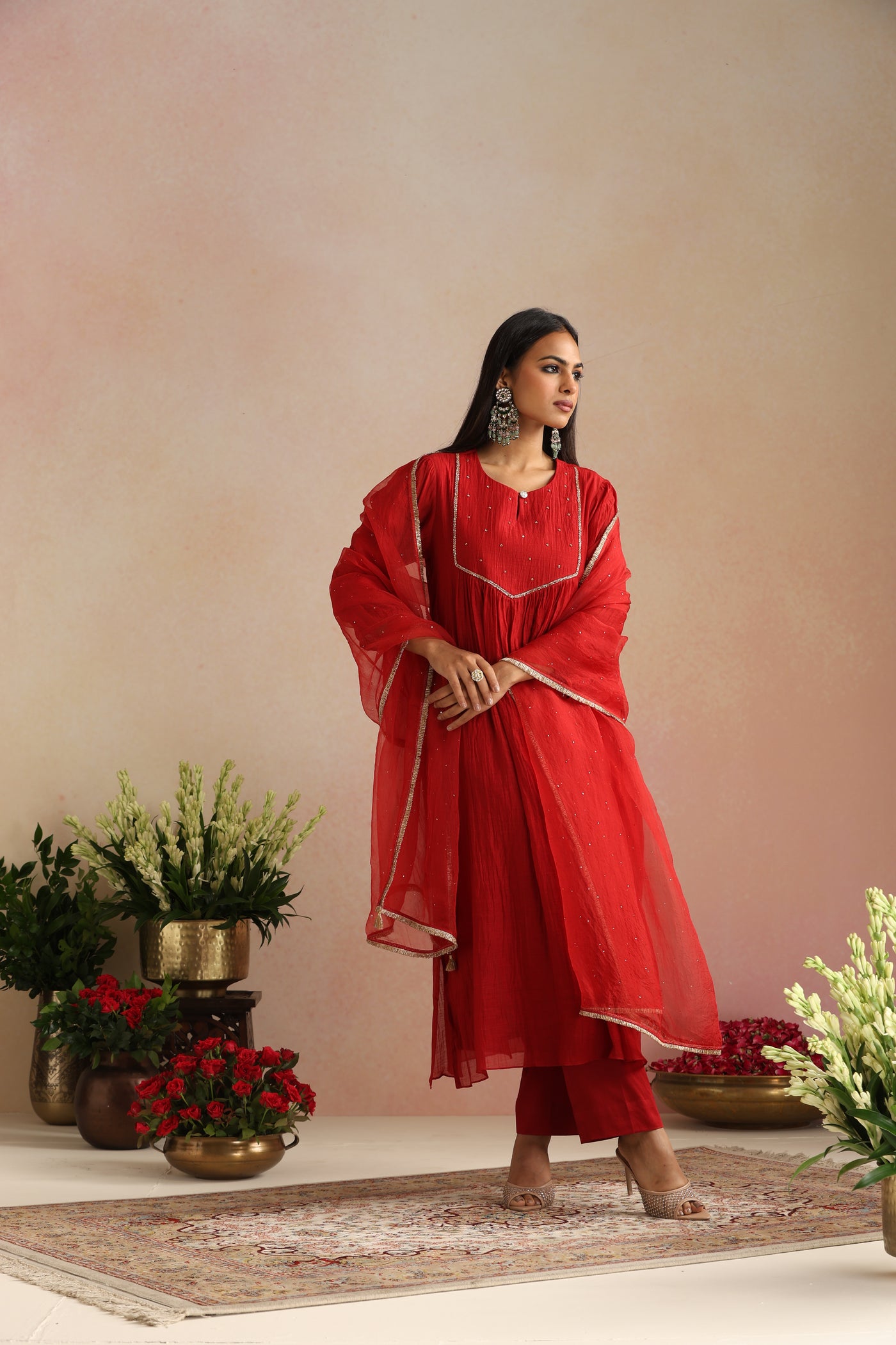 Surkh Ishq Kurta Set - Set of 3
