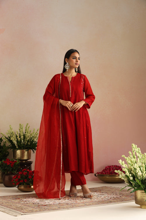 Alta Sitara Ishq Kurta Set