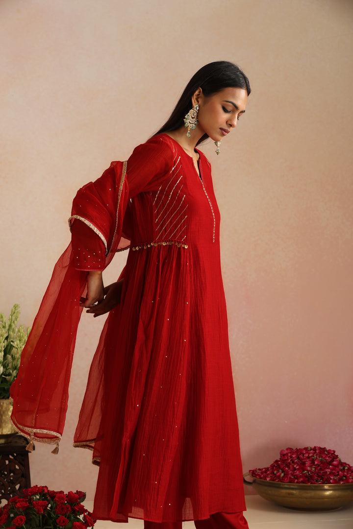 Alta Sitara Ishq Kurta Set