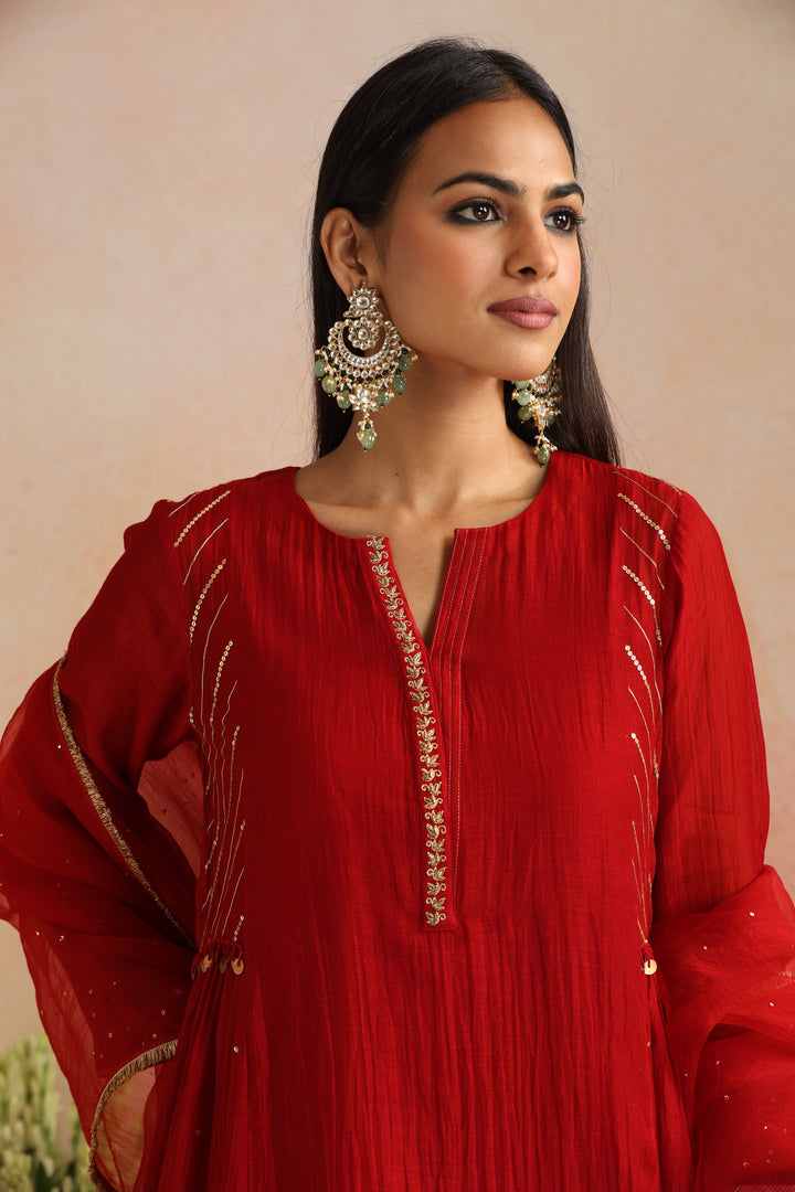 Alta Sitara Ishq Kurta Set