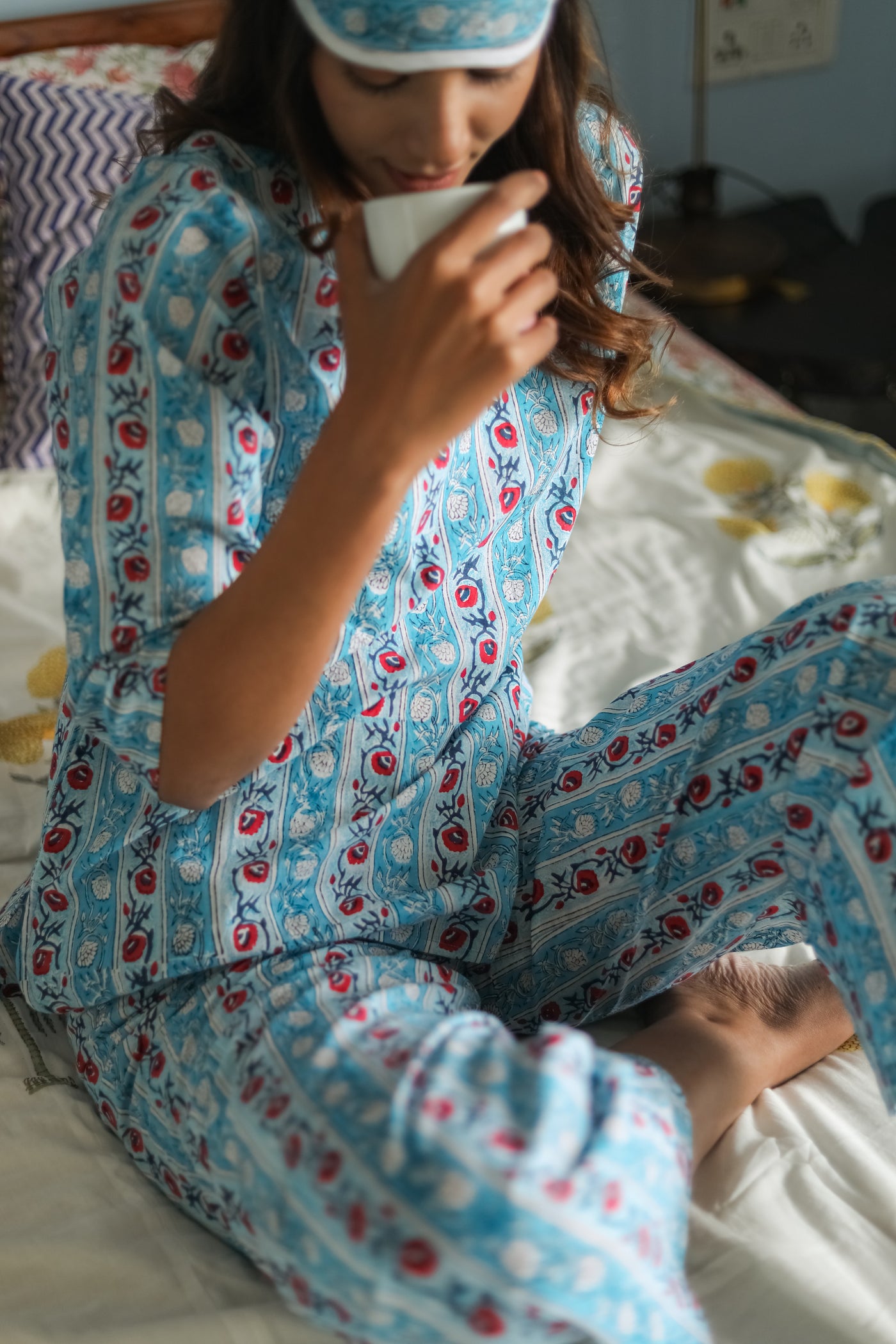 Sootisyahi 'Daisy Day' Handblock Printed Pure Cotton Night Suit