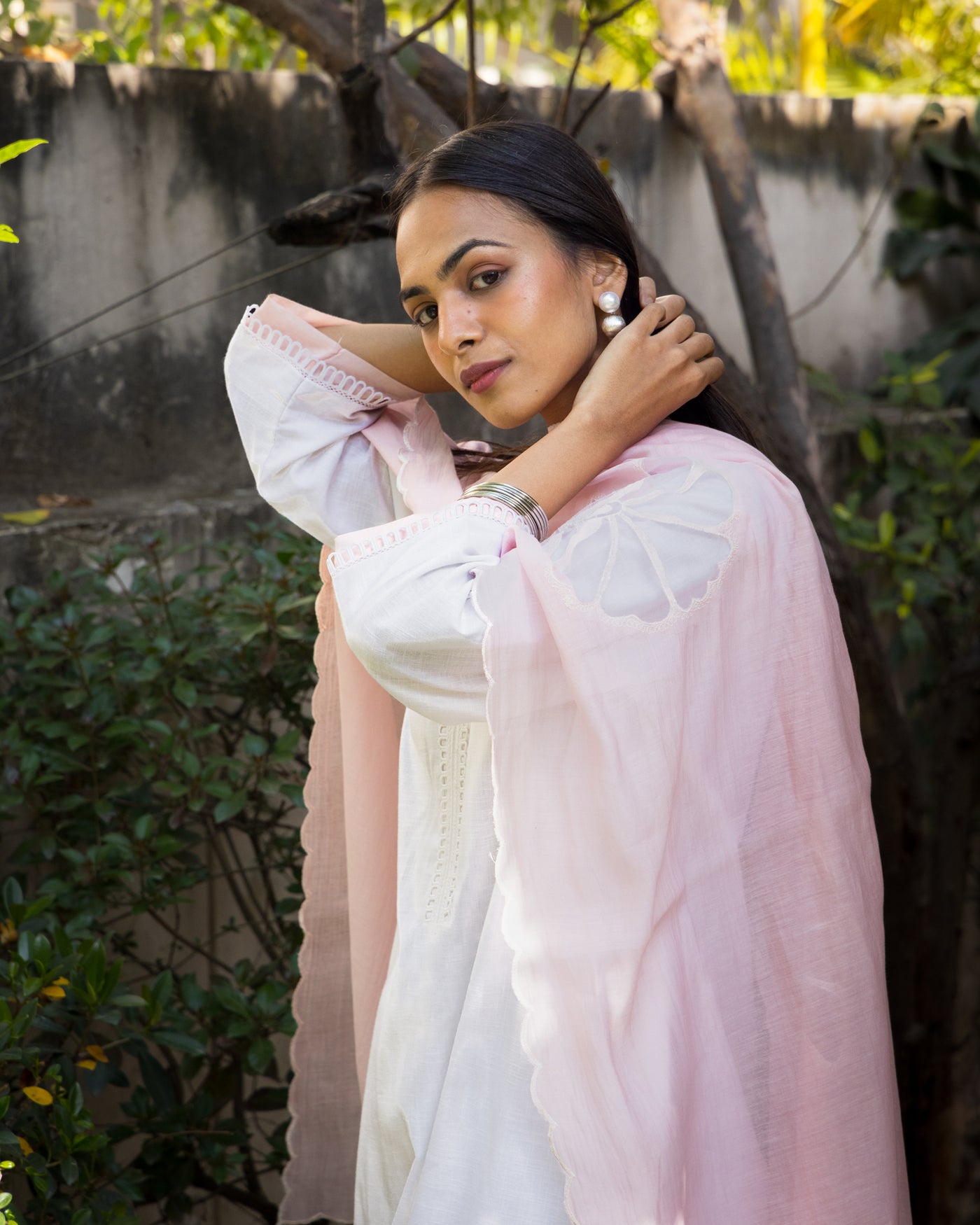 WHITE COTTON LINEN CUTWORK CHANDERI DUPATTA KURTA SET