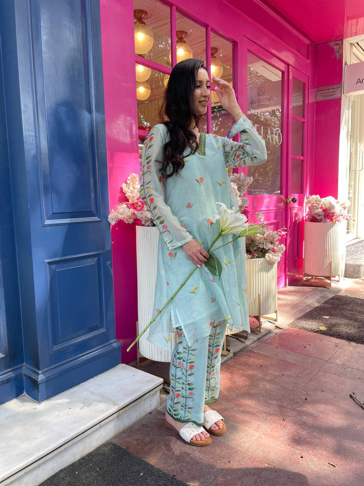 PEONY ICE BLUE V-NECK PRINTED COORD SET