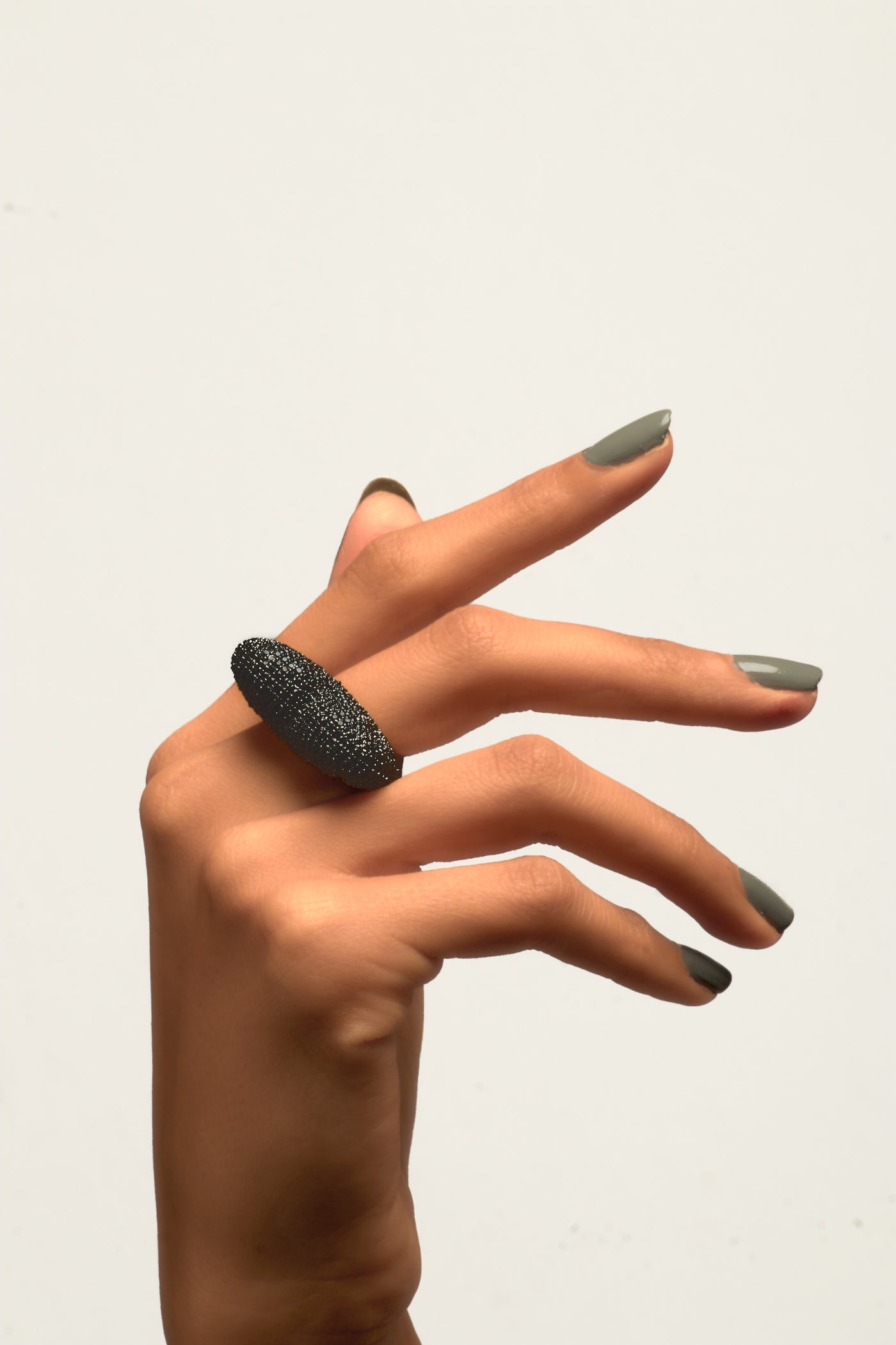 The love ring Black