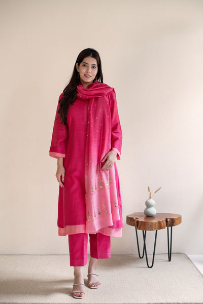 Pink dual shade muslin kurta set