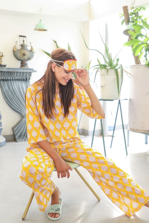 Sootisyahi 'Chrome Paramour' Block Printed Cotton Nightsuit