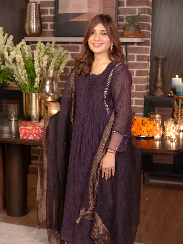 Priyanka in Soha Leela Kurta Set