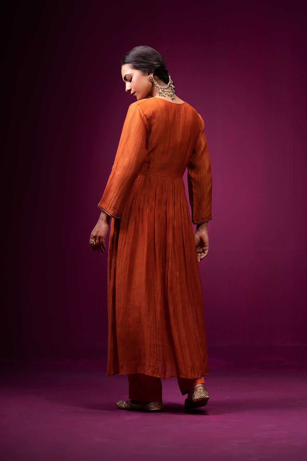 Kajri Form Kesar Front Open Hand Embroidered Kajri kurta set- Set of 2 – Trendytokari