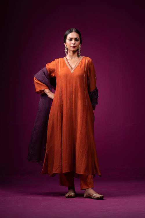 Mehroomih Hand Embroidered Zari Kajri Kurta Set- Set of 2- Set of 2