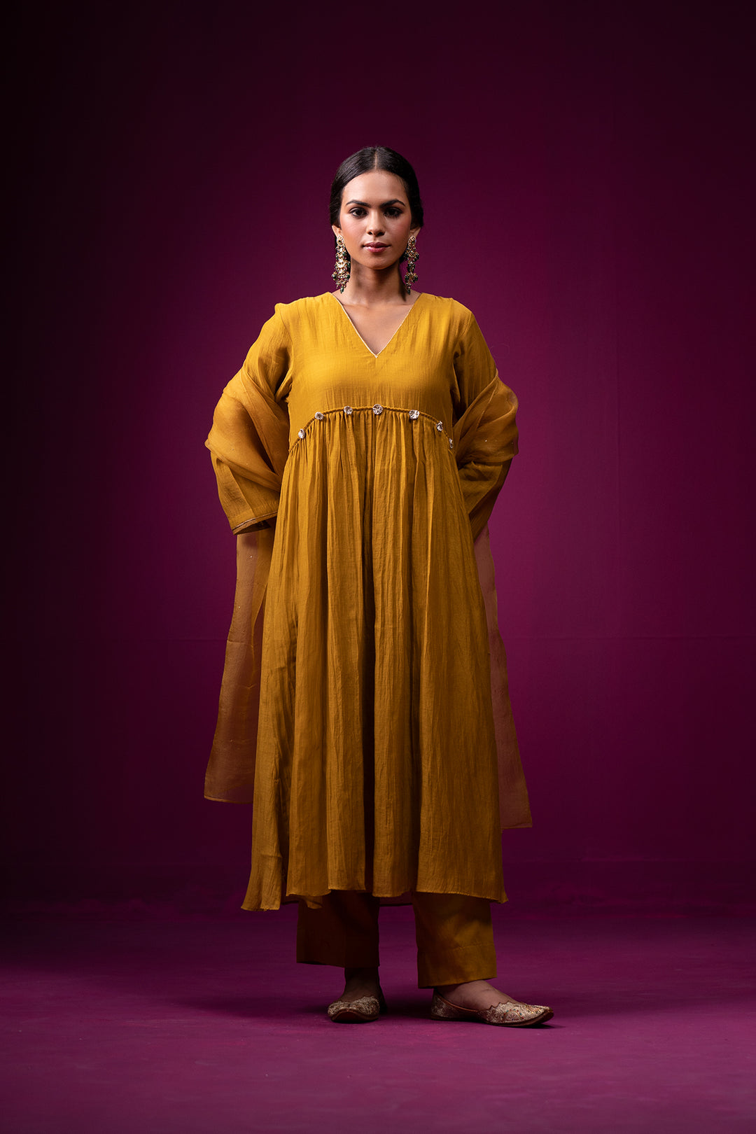 Kajri Form Haldia Gota Hand Embroidered Kajri Kurta Set - Set of 2 – Trendytokari