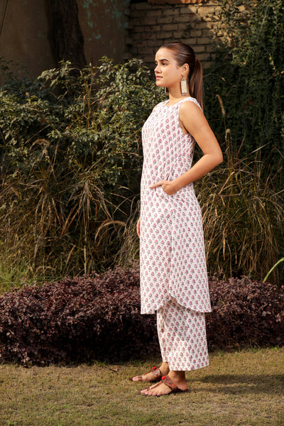 BLISSFUL WHITE HANDBLOCK PRINTED KURTA SET