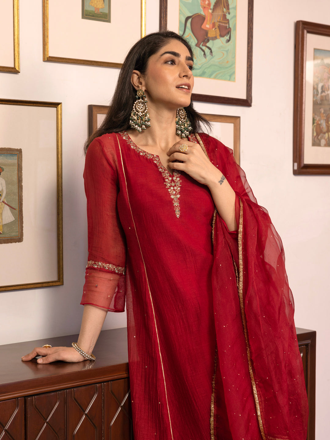 Bindiya Dastaan Kurta Set