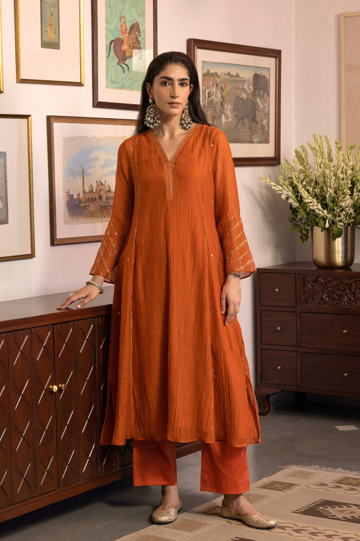 Nargis Dastaan Kurta Set