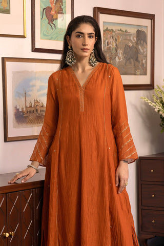 Nargis Dastaan Kurta Set