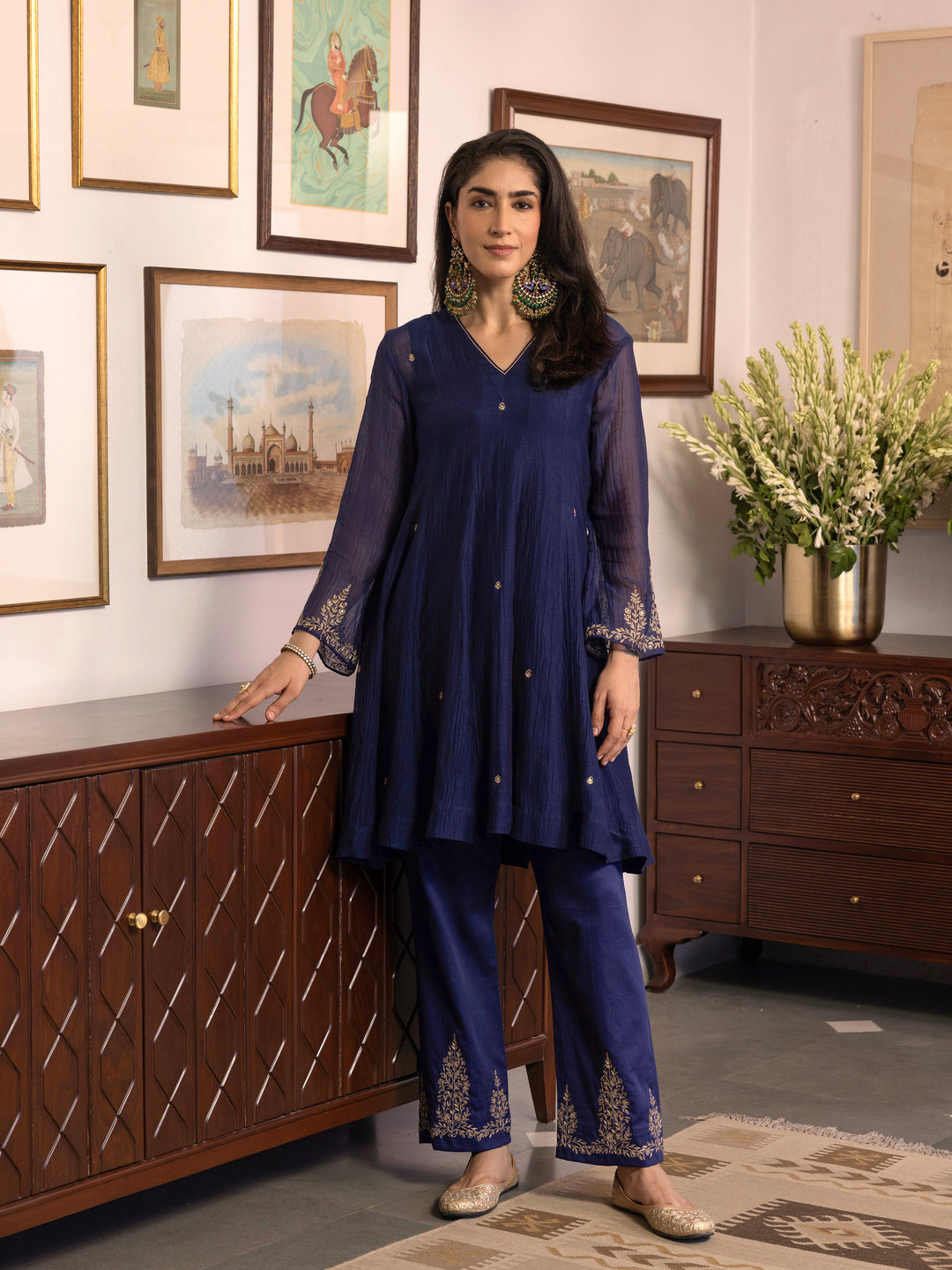 Ayesha Dastaan Kurta Set