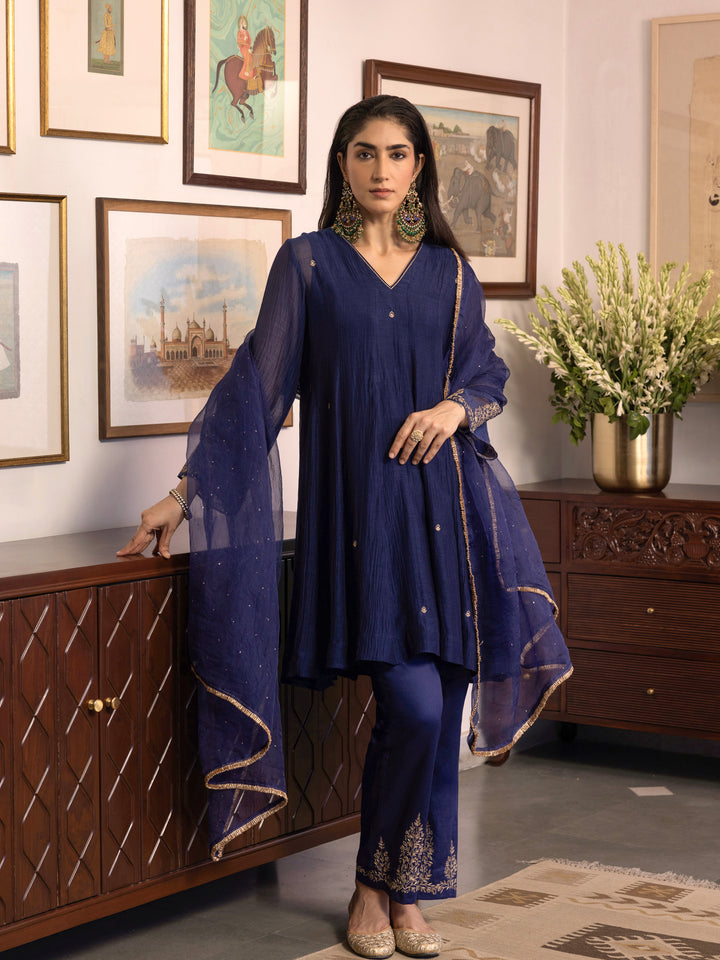 Ayesha Dastaan Kurta Set