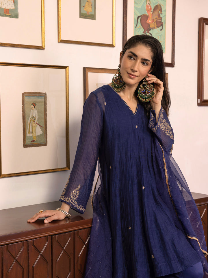 Ayesha Dastaan Kurta Set
