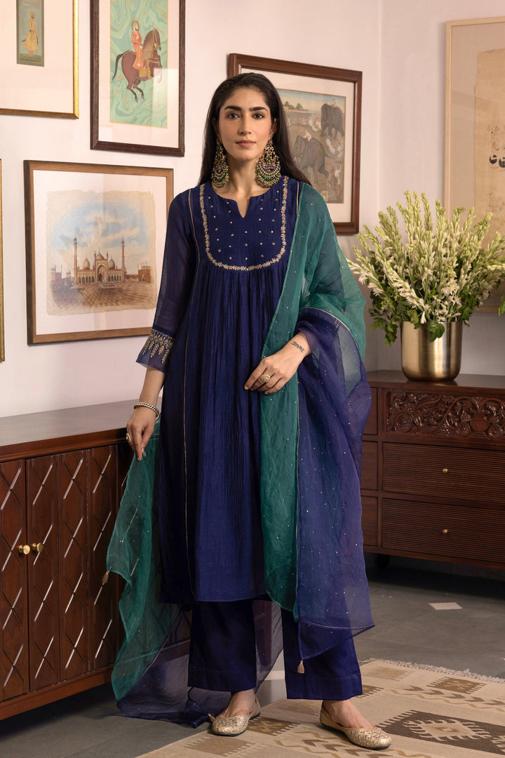 Padmini Dastaan Kurta Set