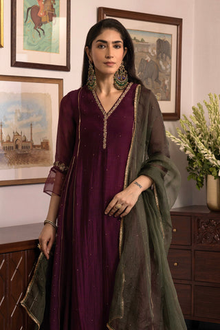 Farida Dastaan Kurta Set