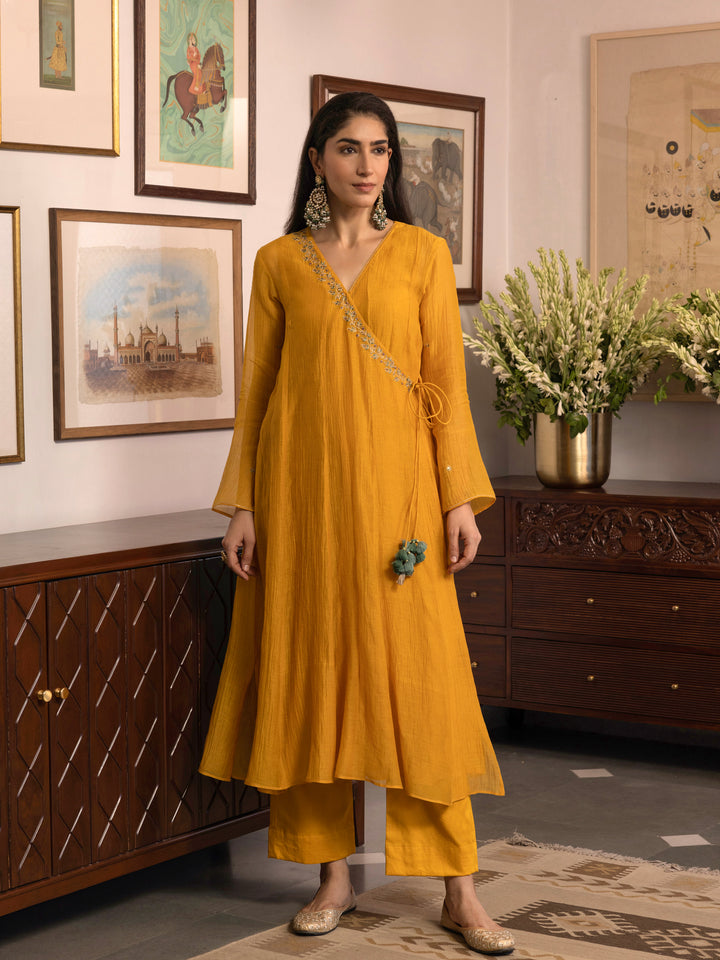 Rekha Dastaan Angrakha Kurta Set