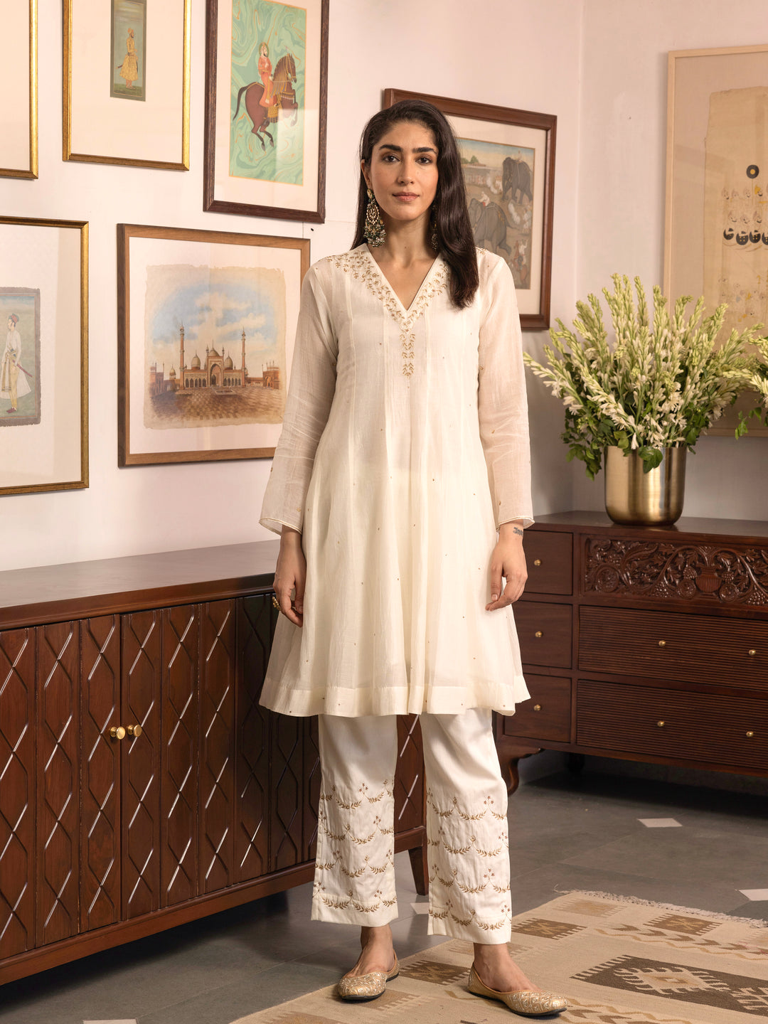 Simi Dastaan Kurta Set